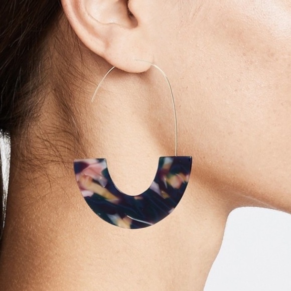 BaubleBar Jewelry - Bauble Bar Faidra Resin Drop Earrings NEW
